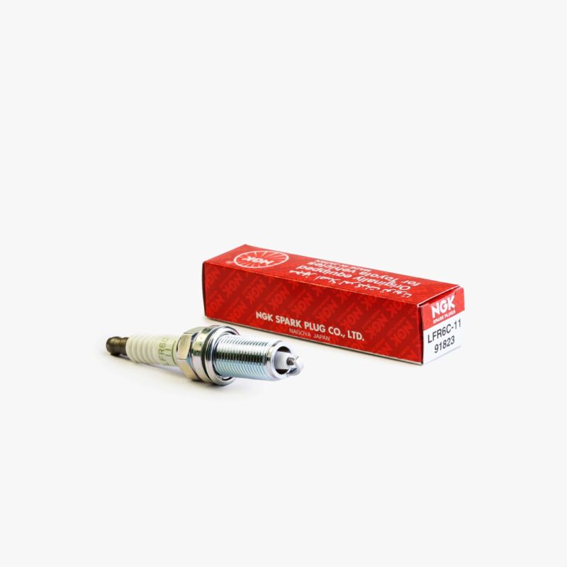 شمع پایه بلند NGK کد  LFR6C-11 - Image 3